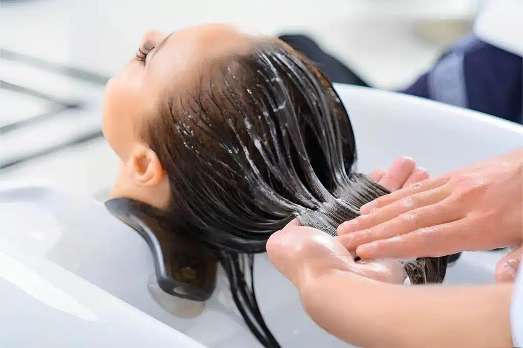 5 Incredible Benefits Of Using Hair Conditioner After Shampooing